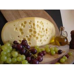 Queso Emmenthal  x 500  gr Naturalia